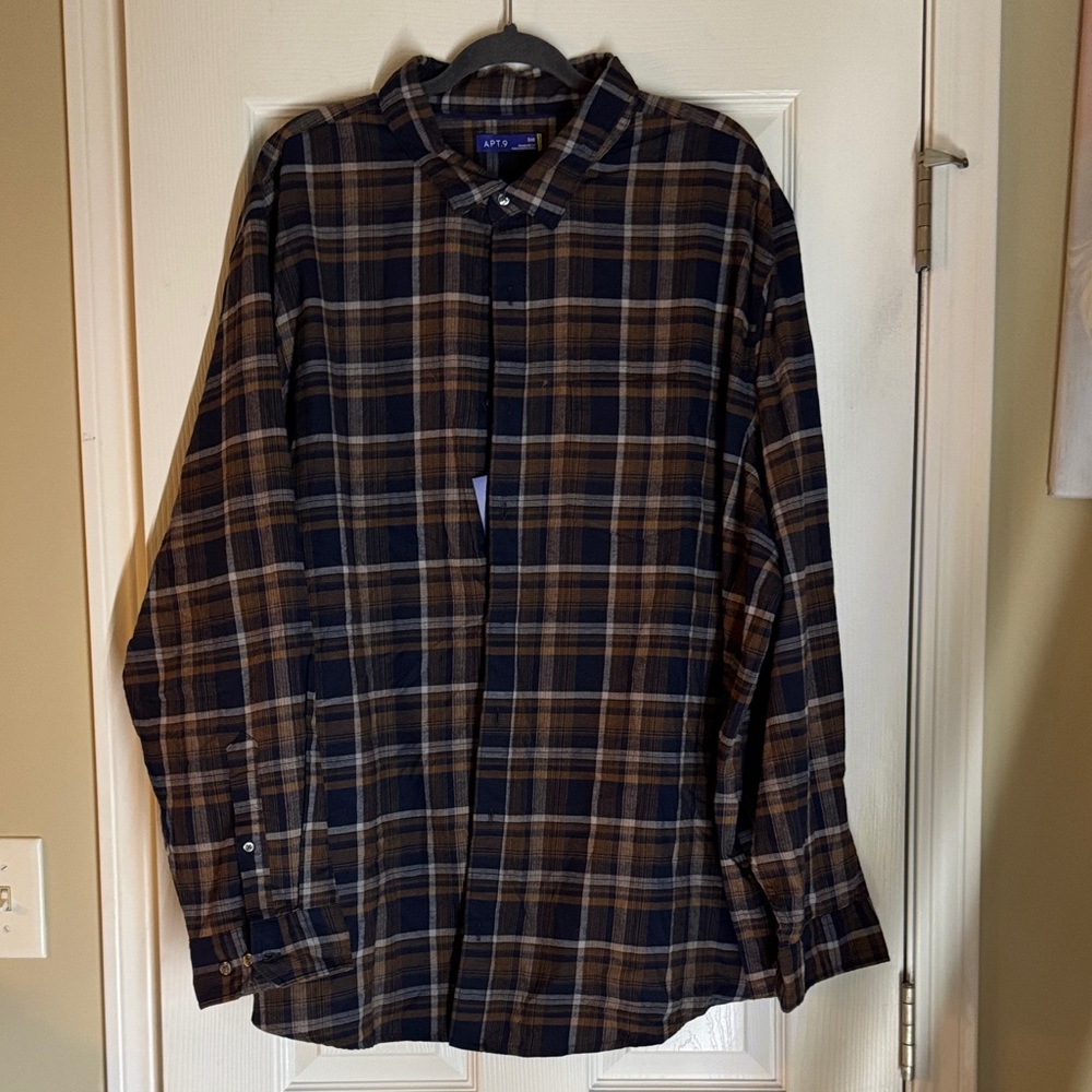 Apt. 9 Plaid Shirt in Brown and Navy